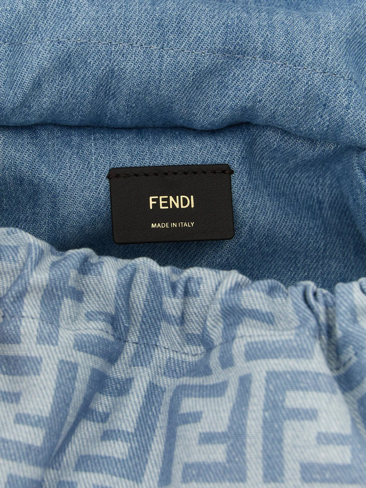 Fendi 'Mamma Baguette' Medium Shoulder Bag