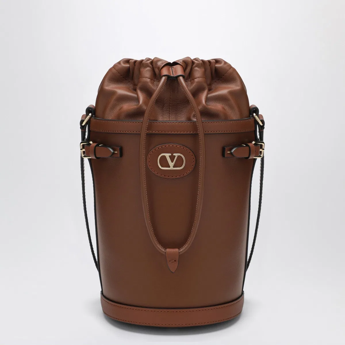 Valentino Garavani Vlogo Signature Bucket Bag In Tobacco