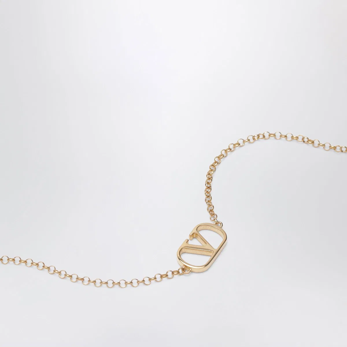 Valentino Garavani Vlogo Signature Bracelet In Gold-Tone Br