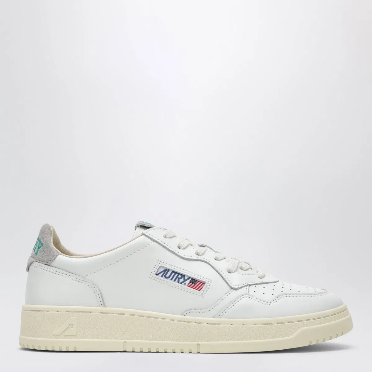 Autry Medalist Leather Sneakers
