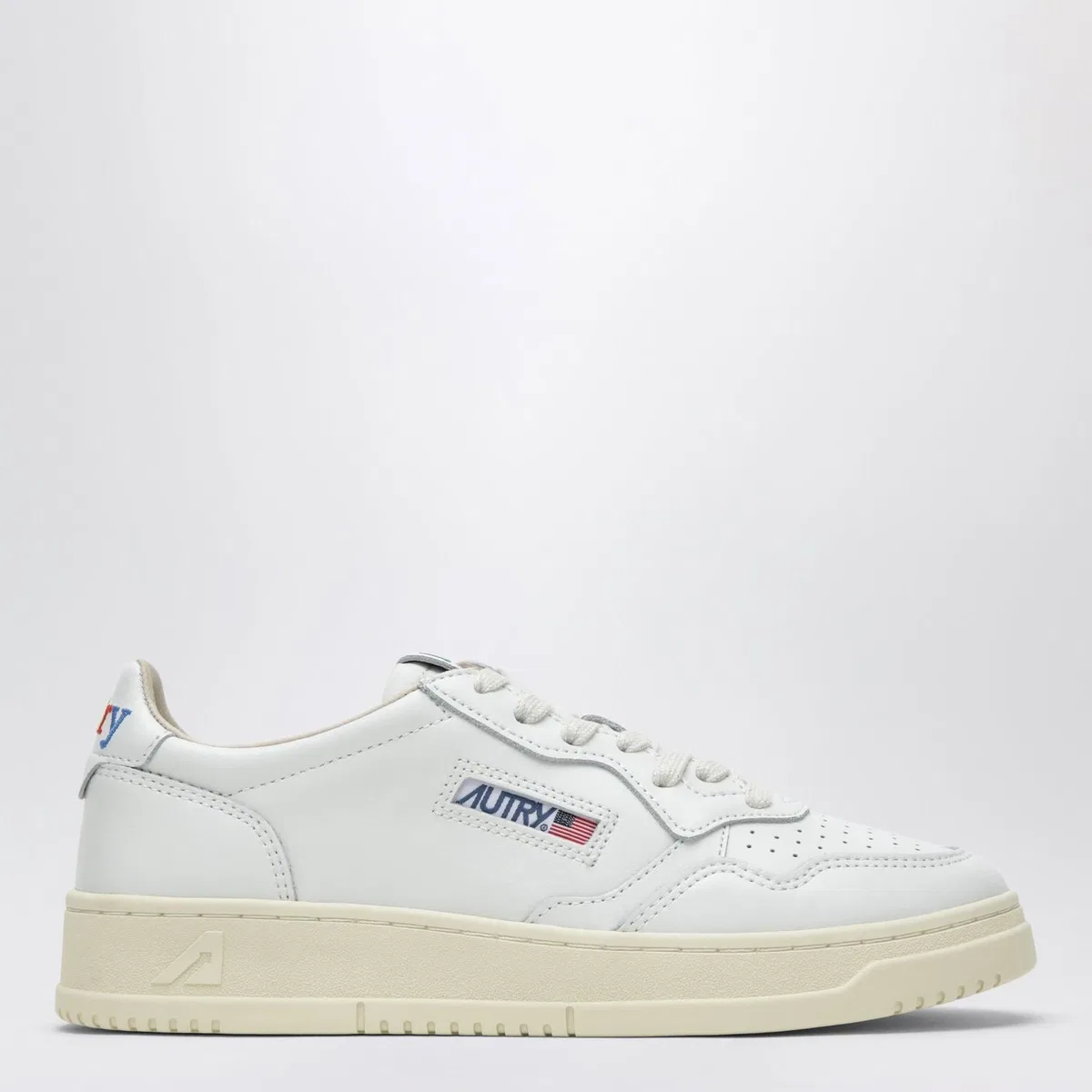 Autry Medalist Leather Sneakers