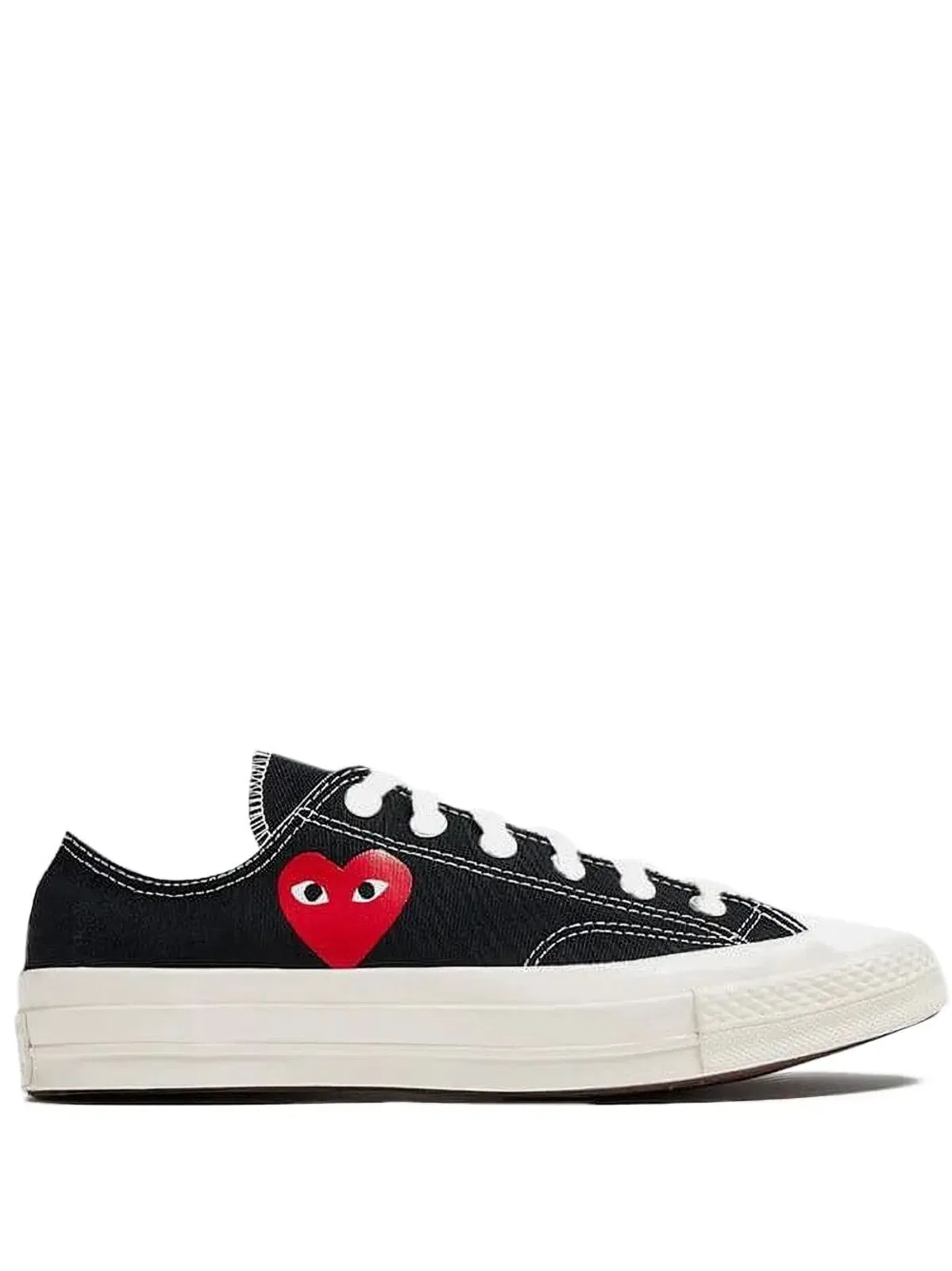 Comme Des Garçons Play "Chucky Taylor 70 Small Red Heart Low To