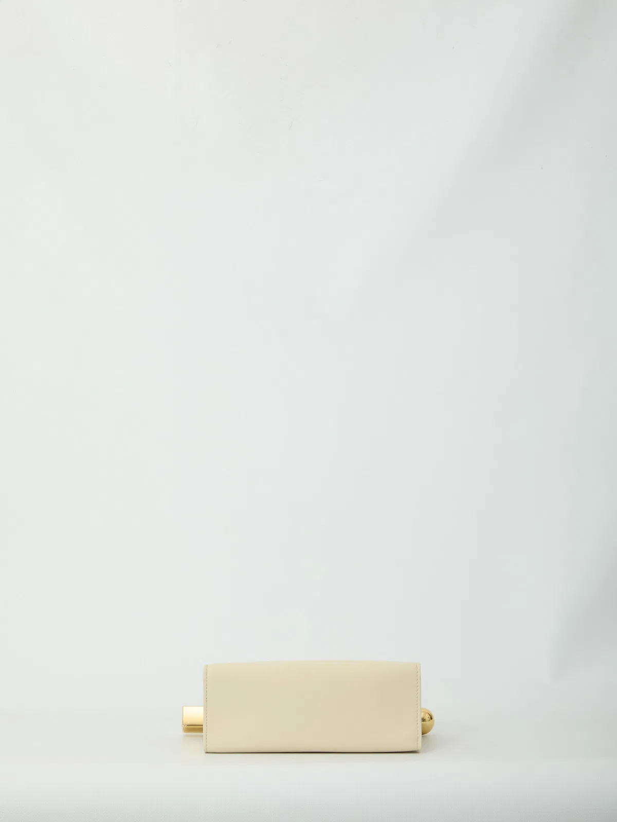Jacquemus Le Sac Rond Carre Leather Clutch