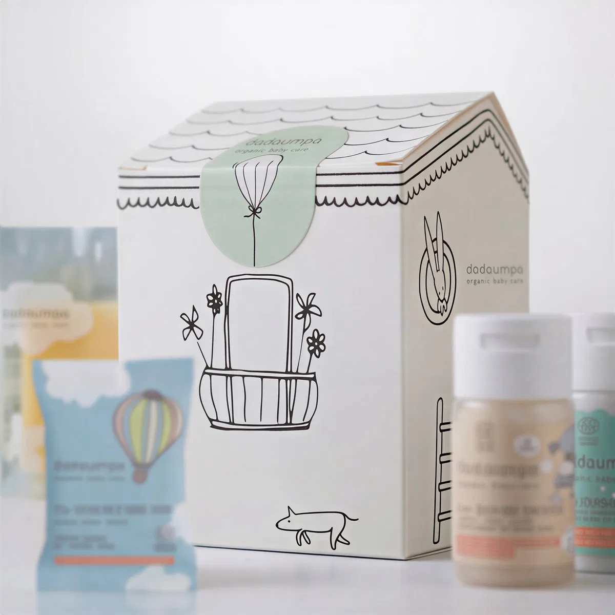 Dadaumpa Baby House Bath & Body Care Kit (0 Month