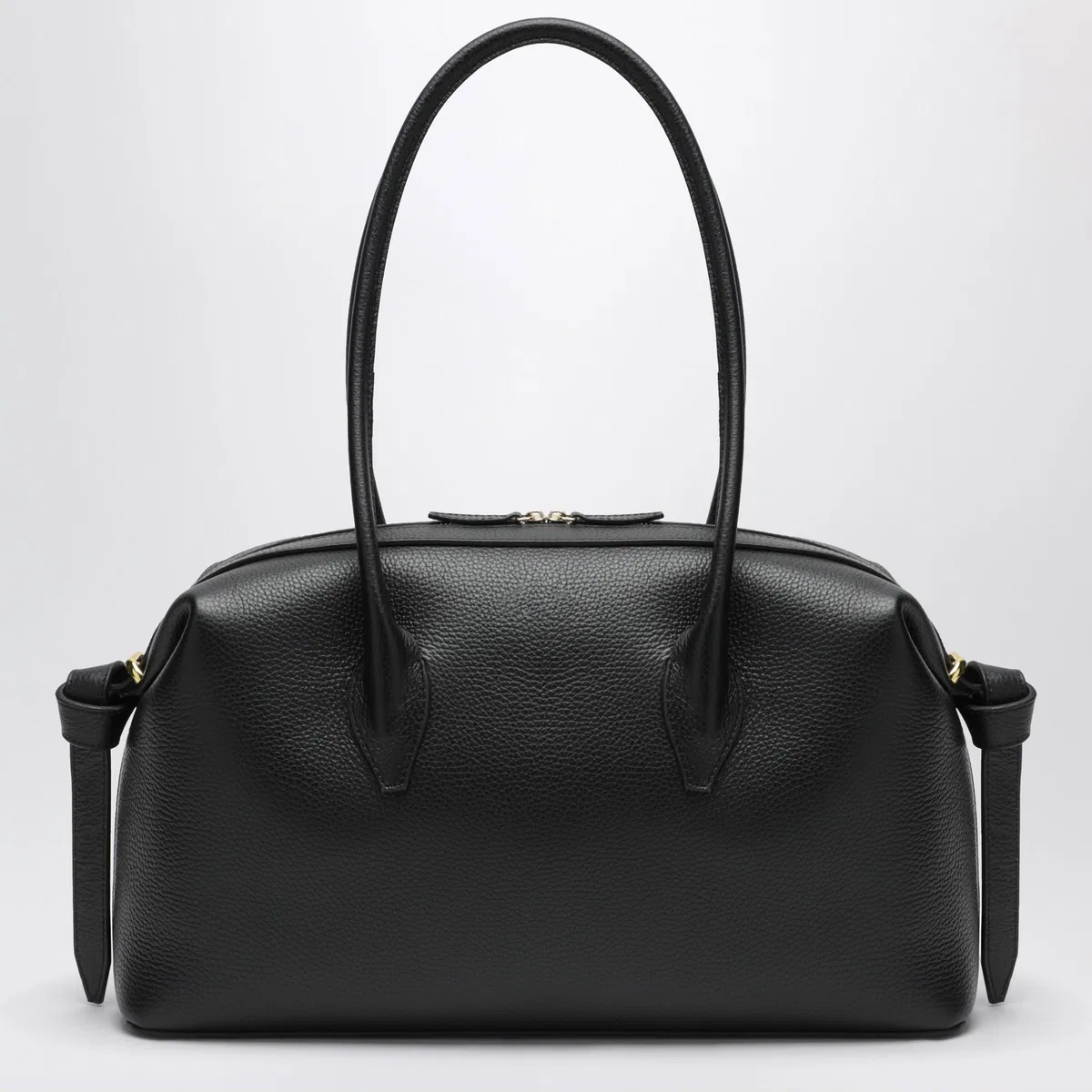 Yuzefi Brioche Duffle Bag In Black Pebble-Grain