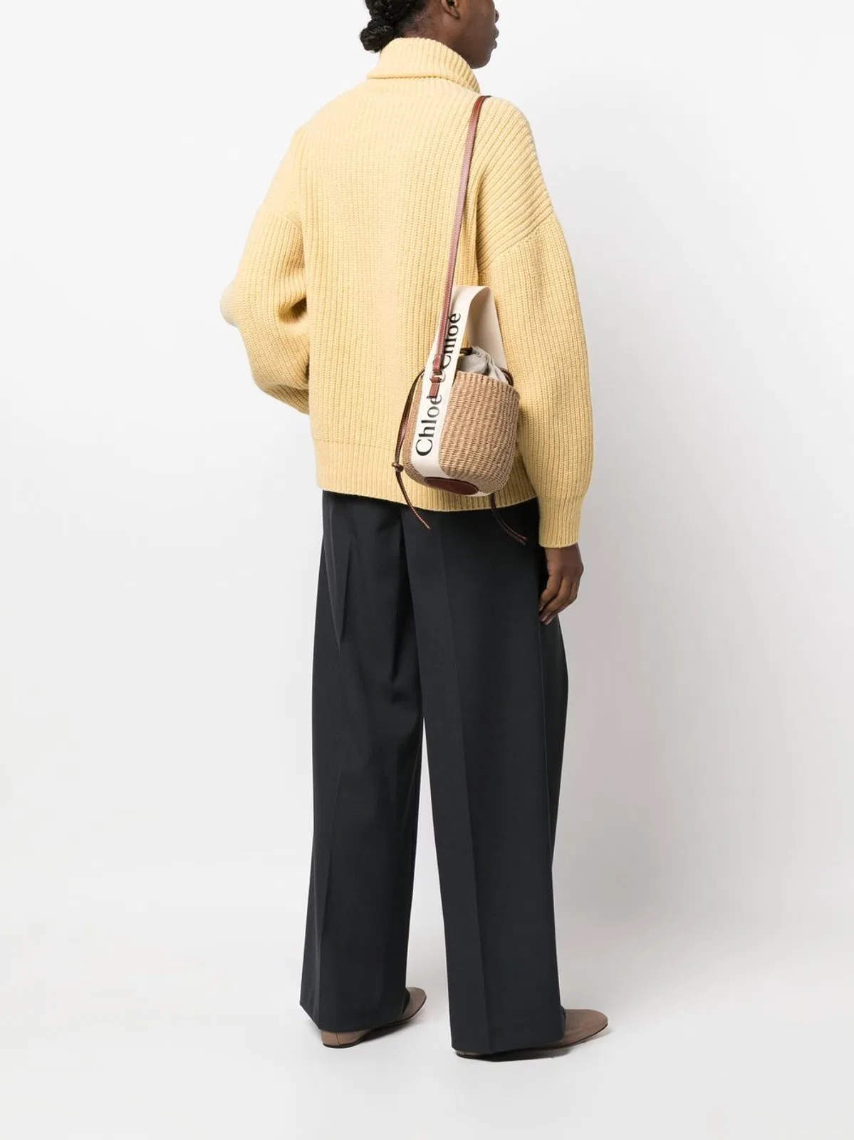 Chloé Wwoody Small Straw Bucket Bag