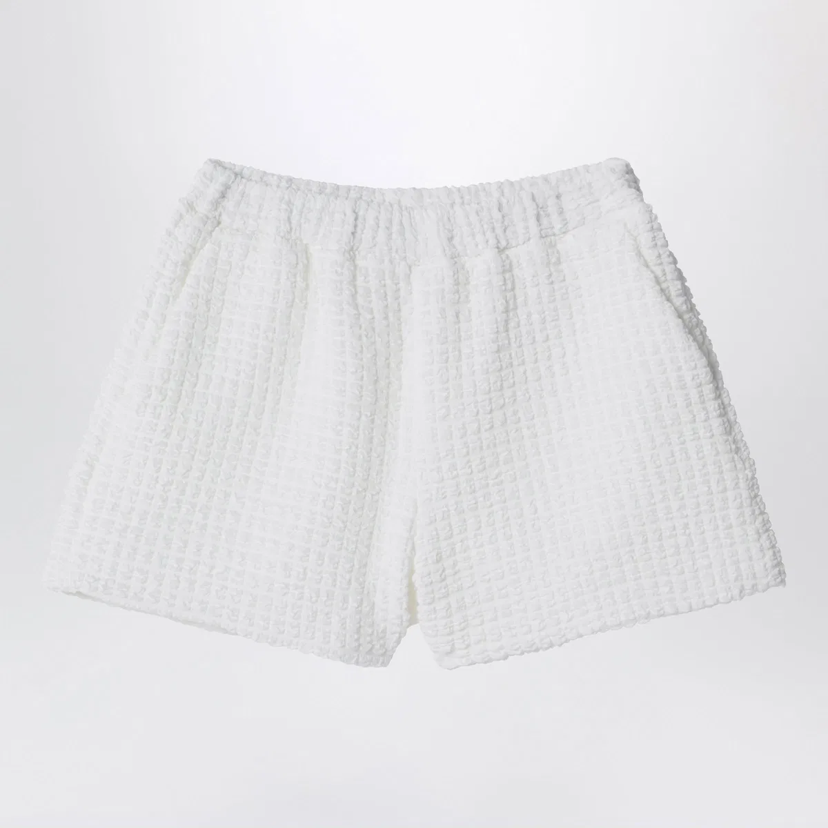 Douuod White Shorts In Textured Fabric