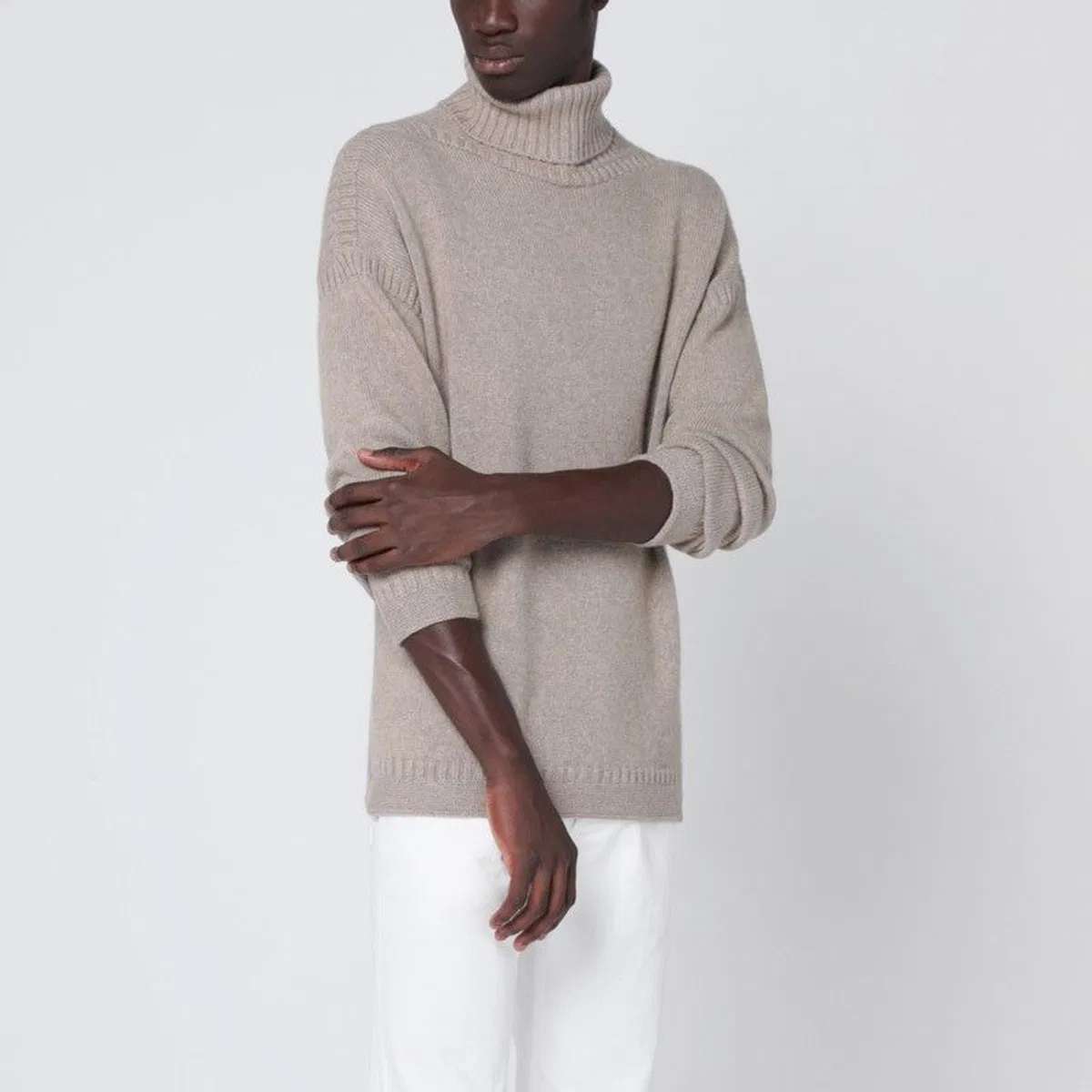 Loro piana Greige Cashmere Turtleneck Sweater