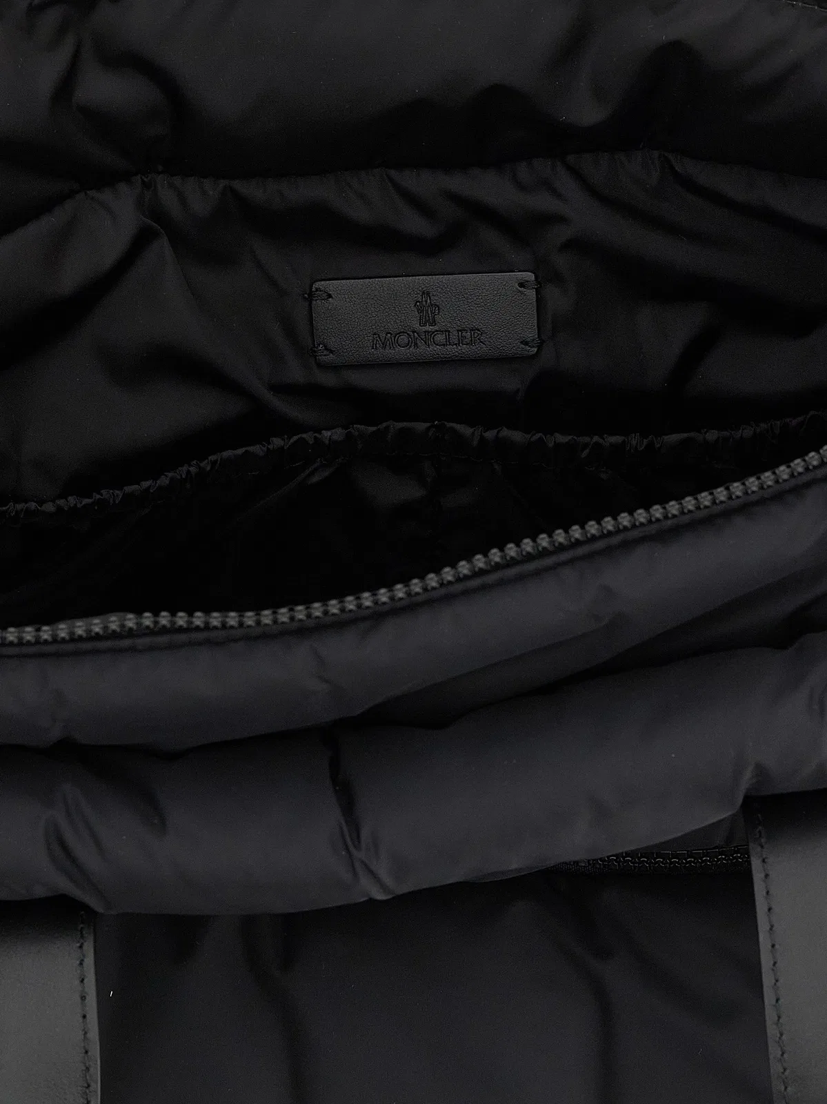 Moncler Enfant Logo Patch Baby Changing Bag