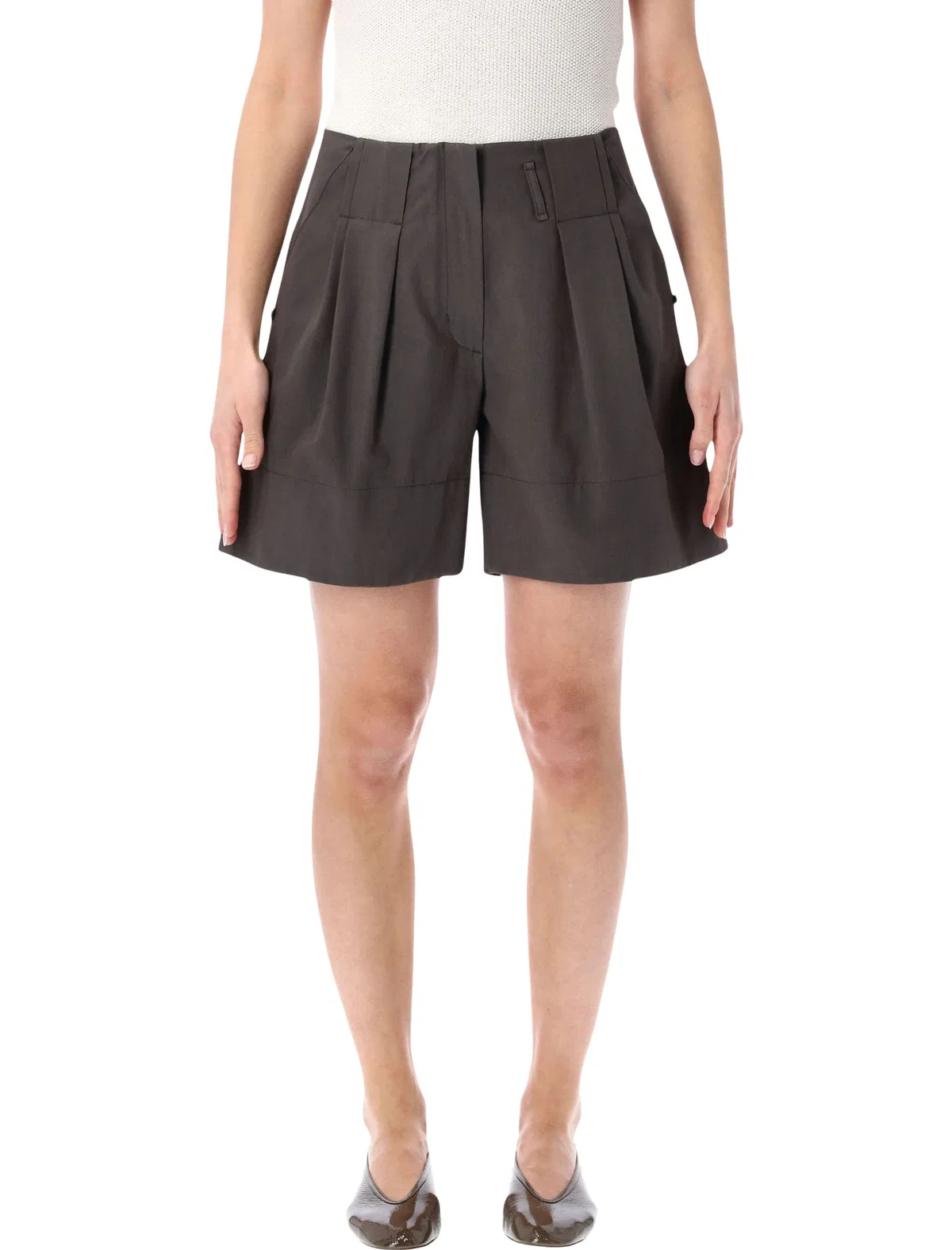 Low Classic Tuck Point Turn-Up Shorts