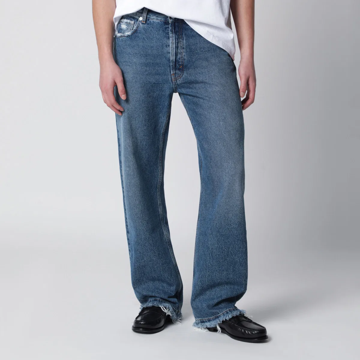 Sefr Séfr Frayed Cut Jeans With Fringed Pocke