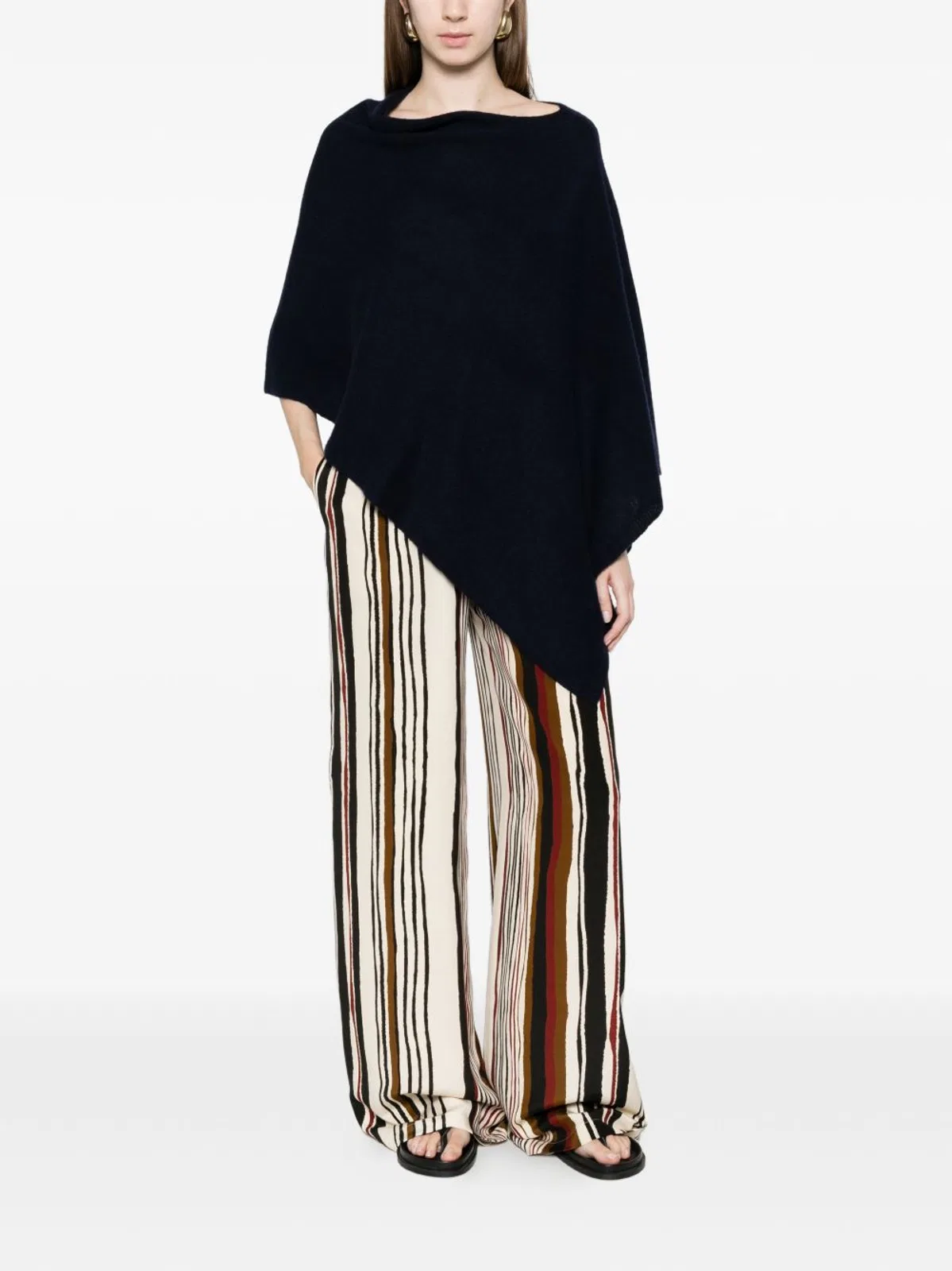 Beyou Draped Poncho