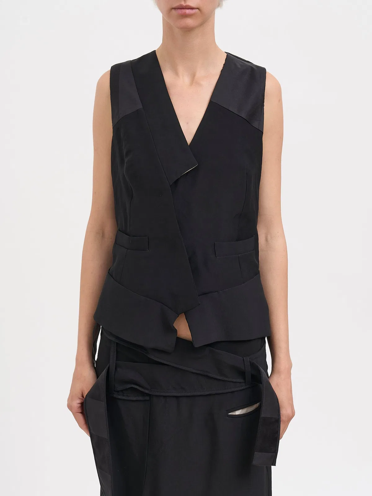 Alessandra Marchi Asymmetrical Viscoso And Silk Gilet