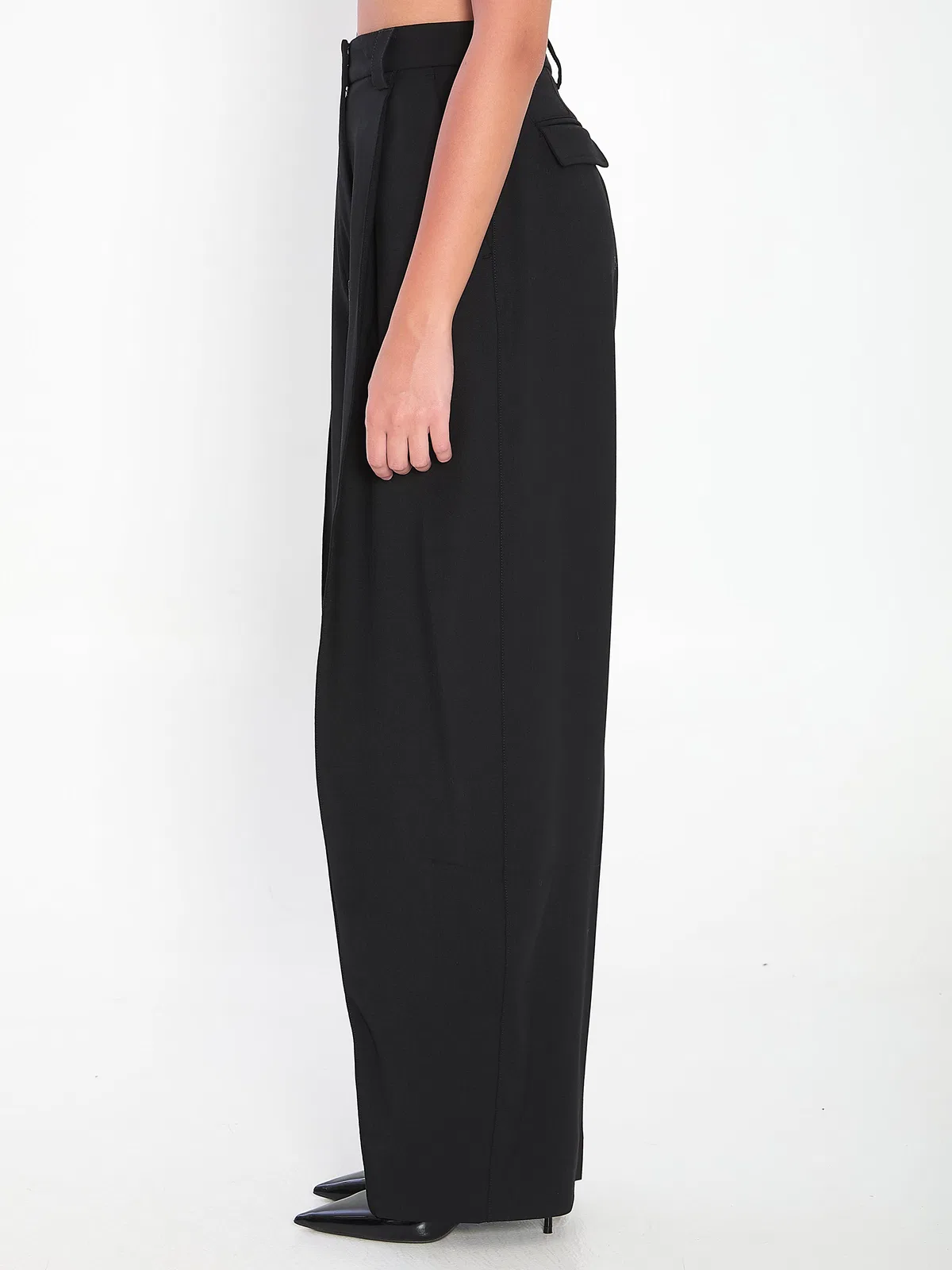 The Latest Cara Pants