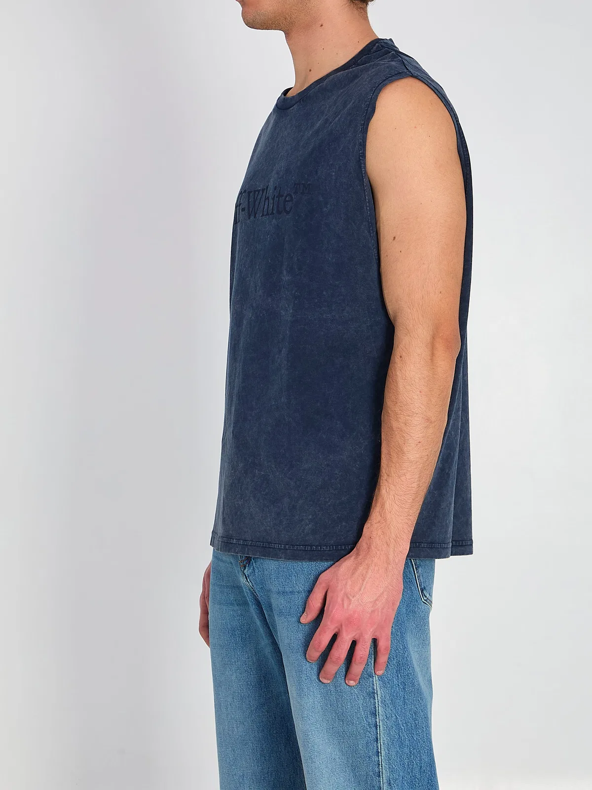 Off-White Laundry Sleeveless Tee