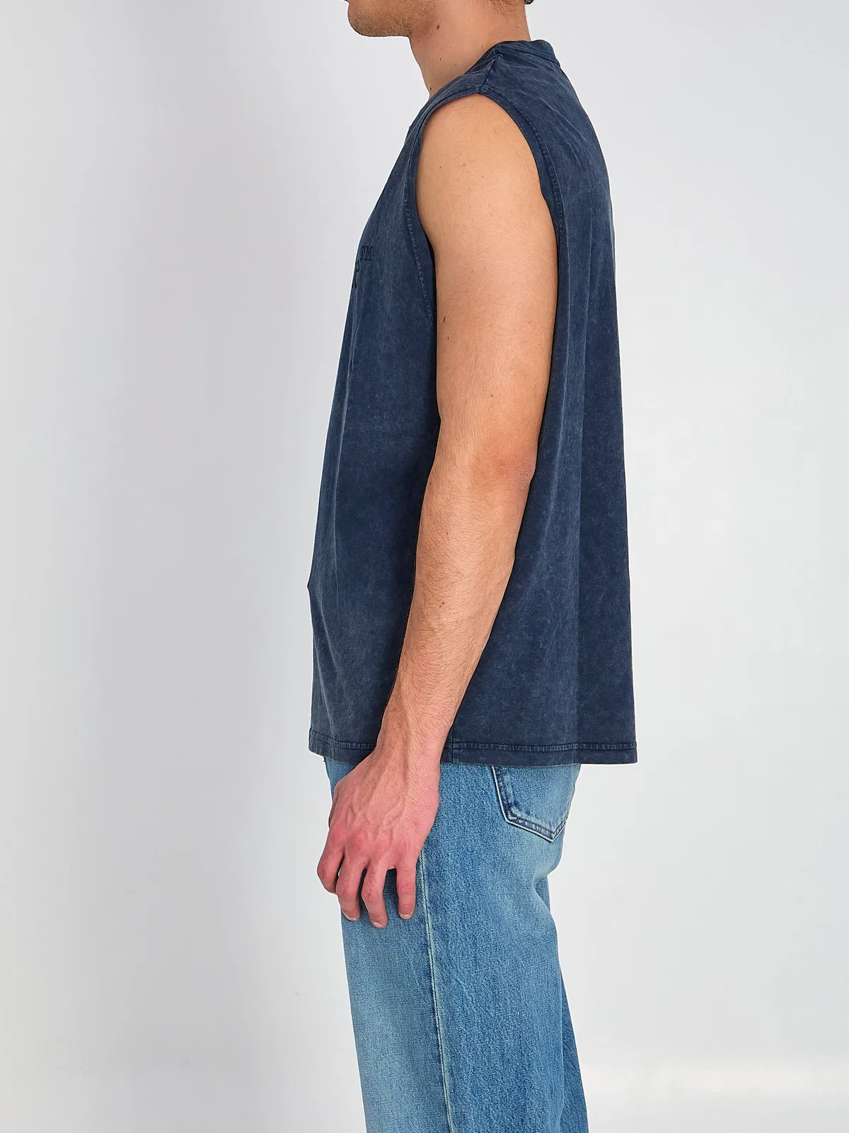 Off-White Laundry Sleeveless Tee