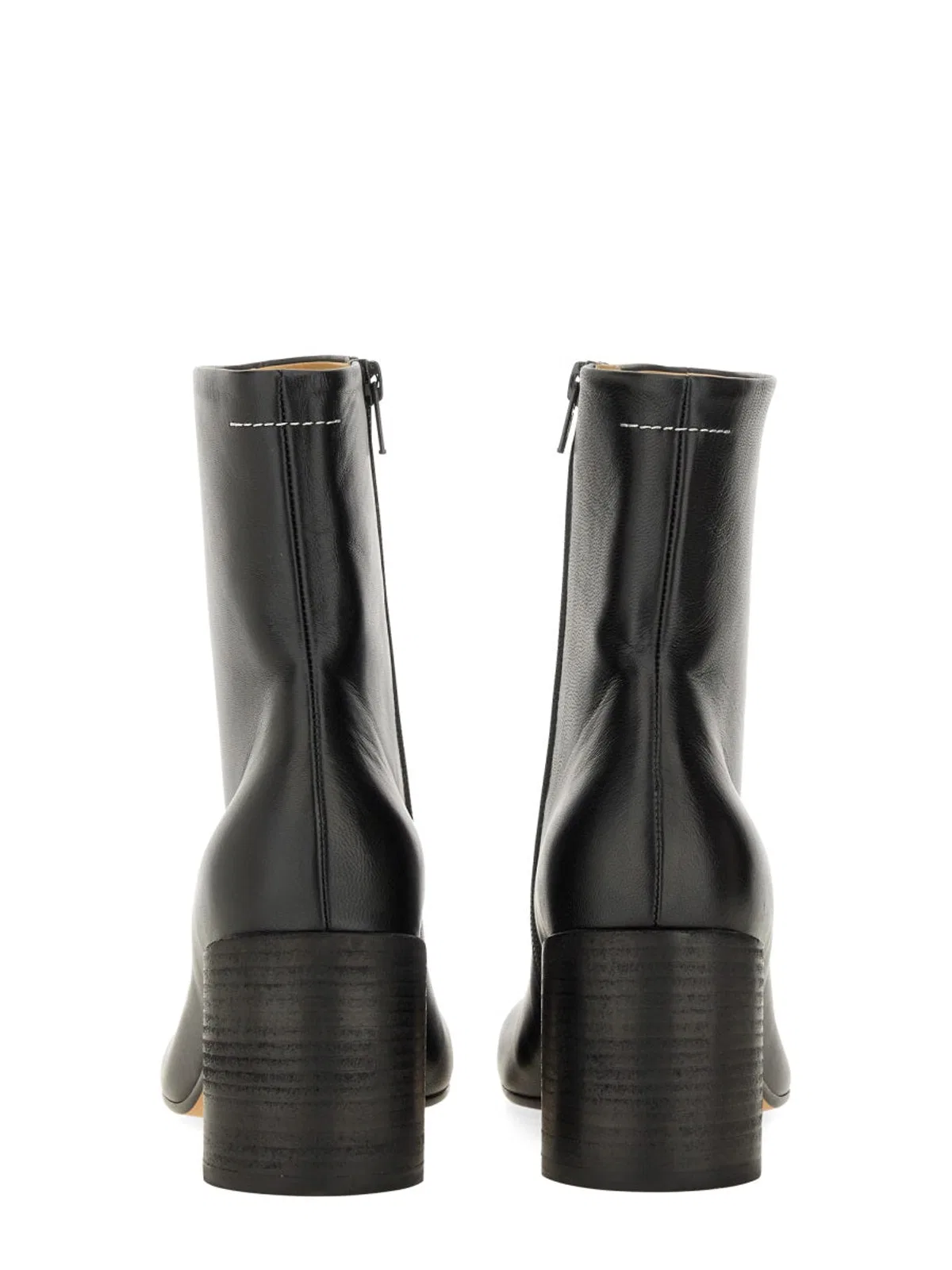 Mm6 maison margiela Tabi Ankle Boots In Nappa Leather In Bla