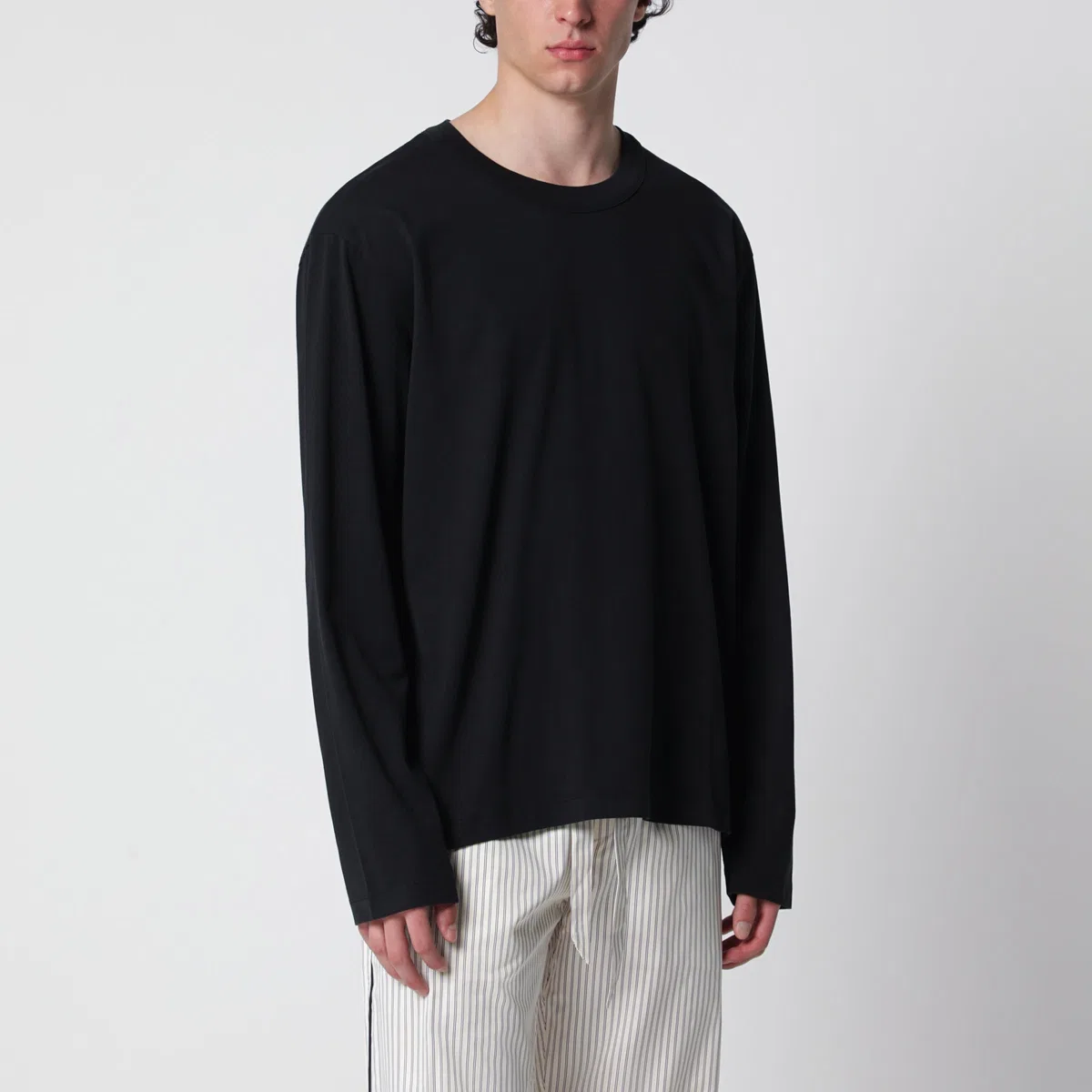 Tekla Black Long-Sleeve T-Shirt