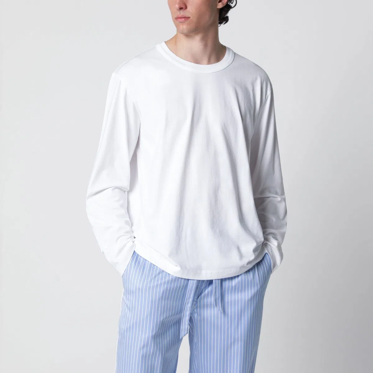 Tekla White Longsleeve Tshirt