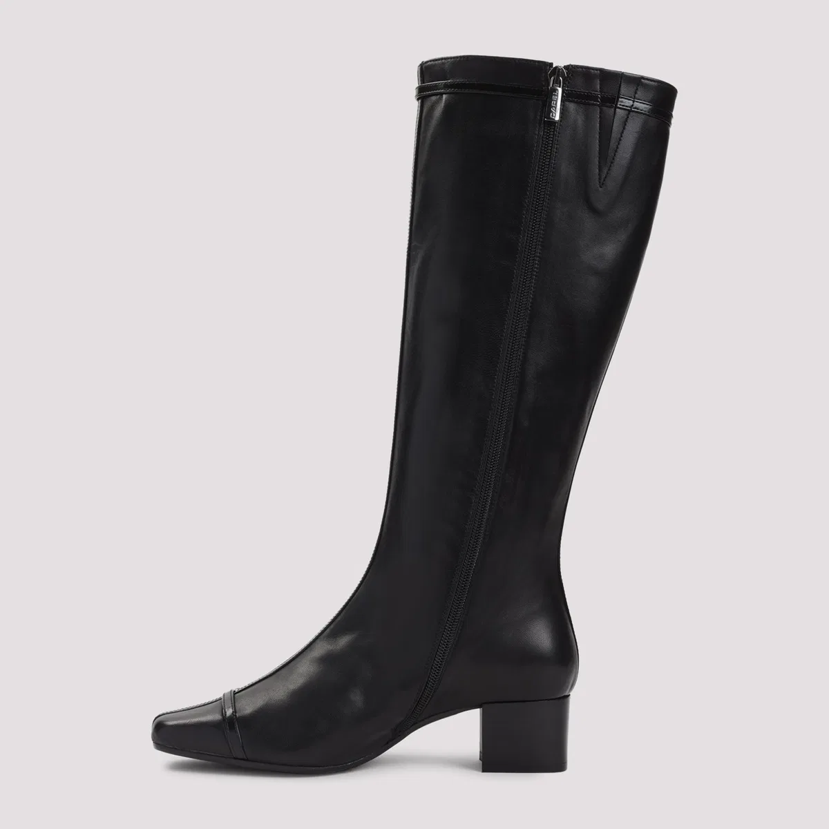 Carel Starter Boots