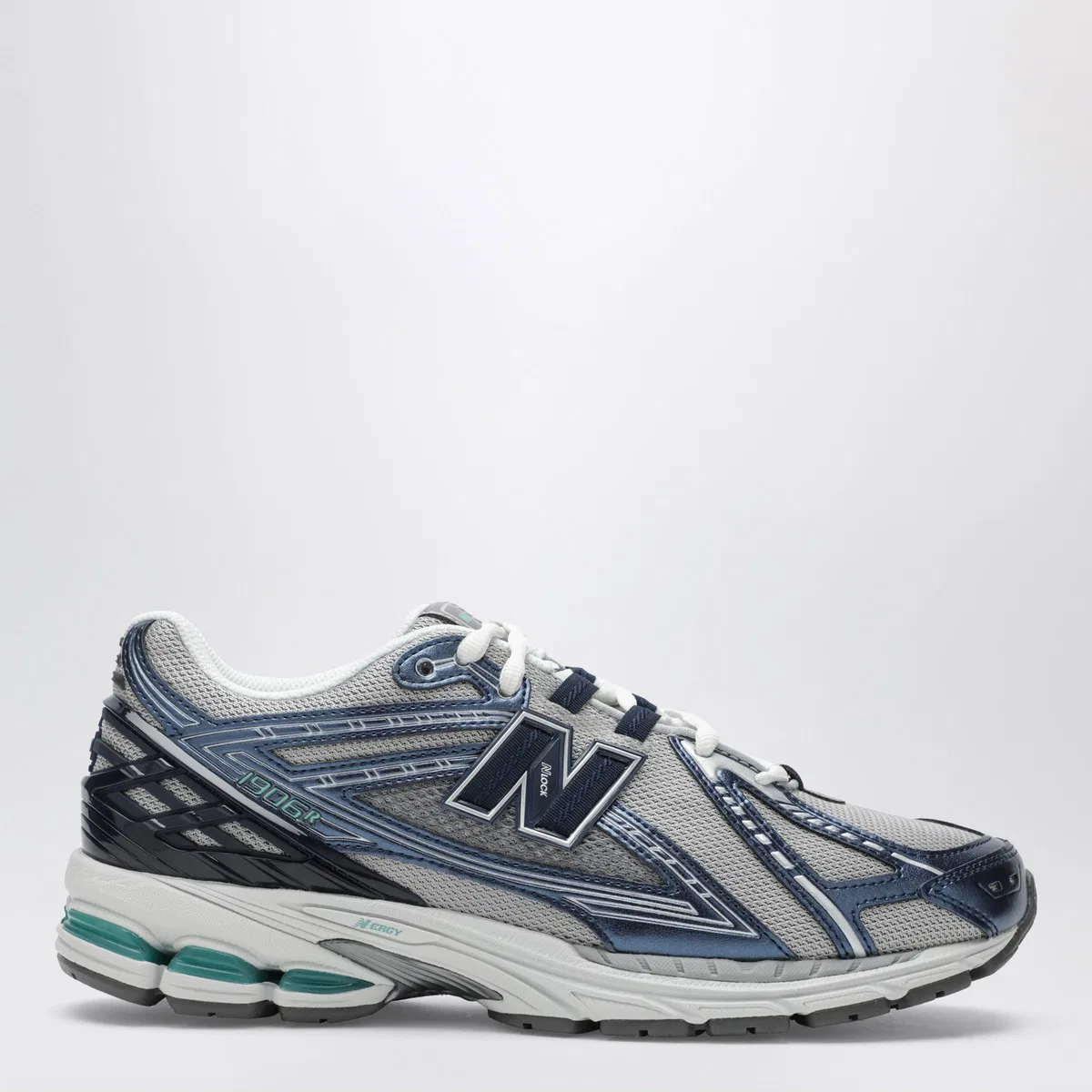 New Balance 1906R Navy/Raincloud Sneakers