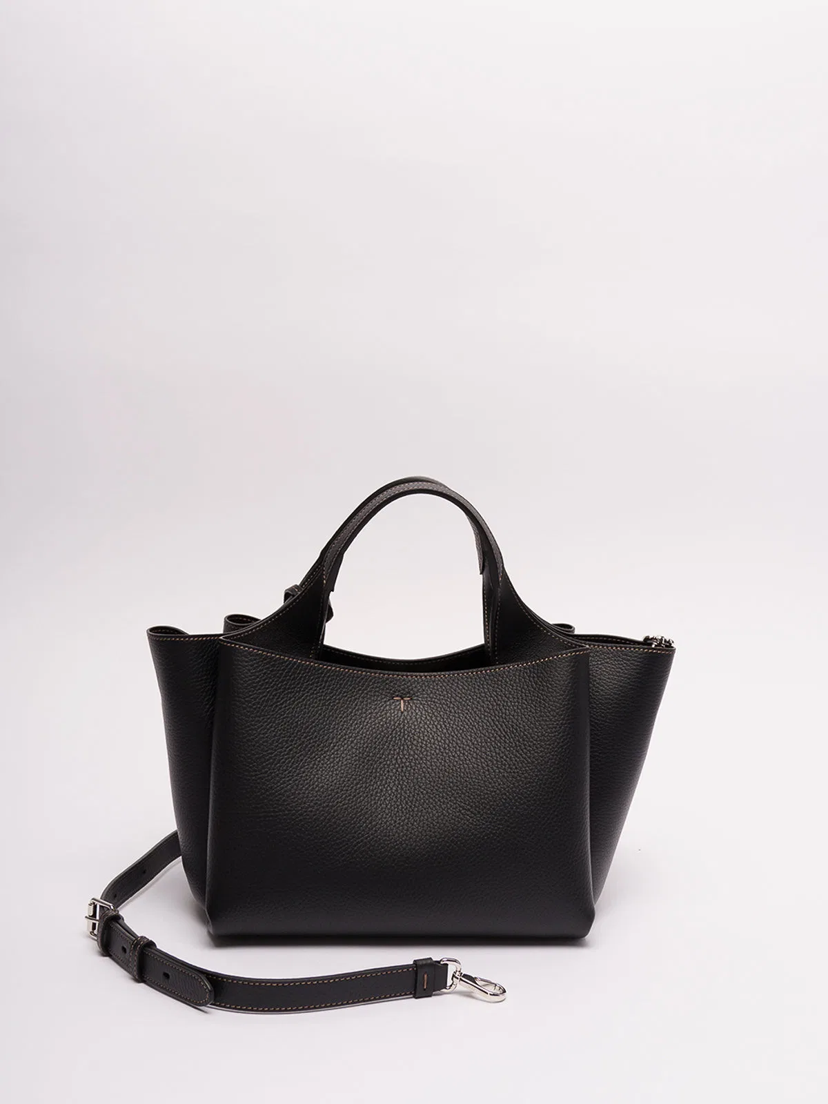 Tod's Leather Bag With `T` Pendant