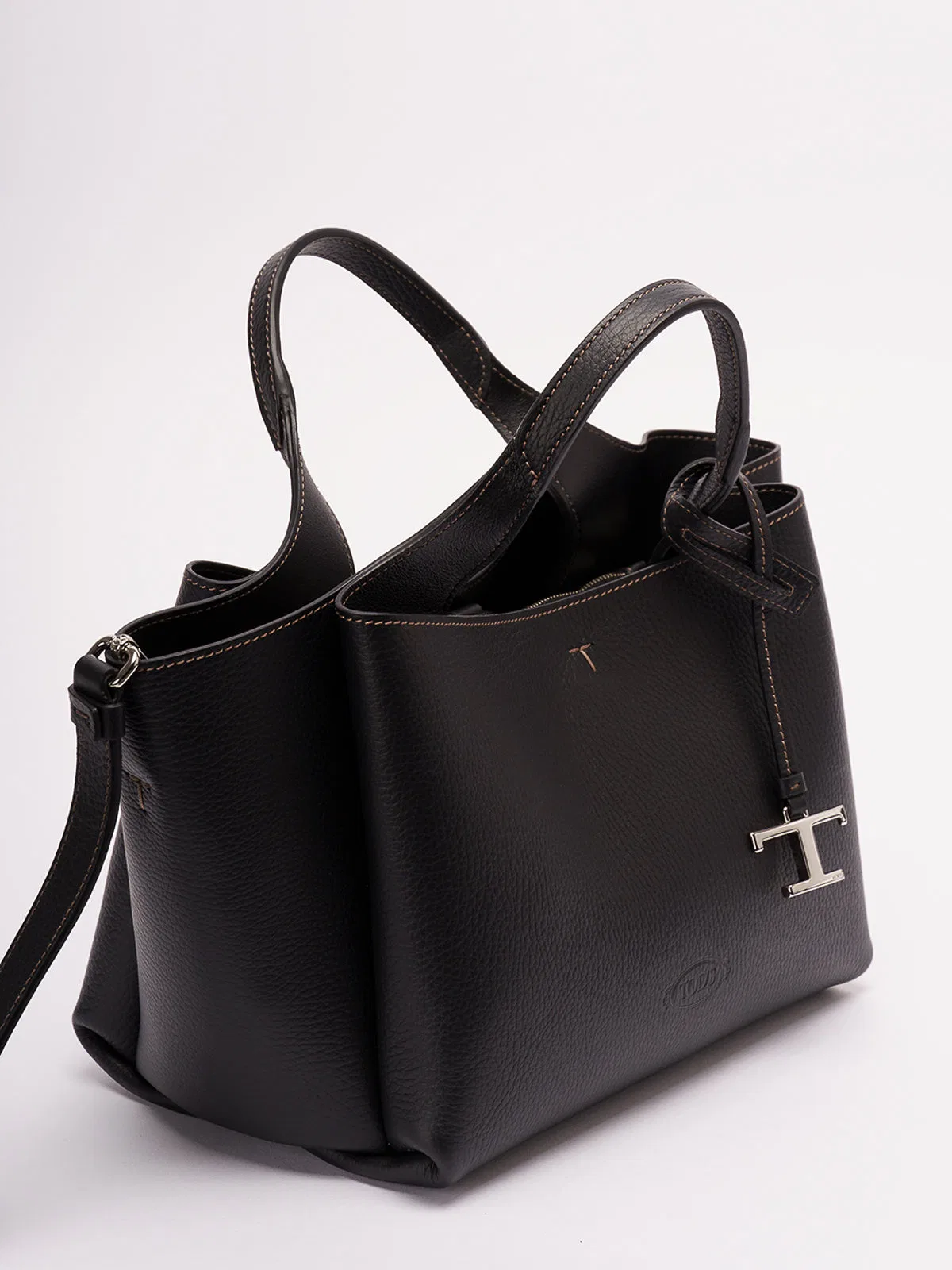 Tod's Leather Bag With `T` Pendant