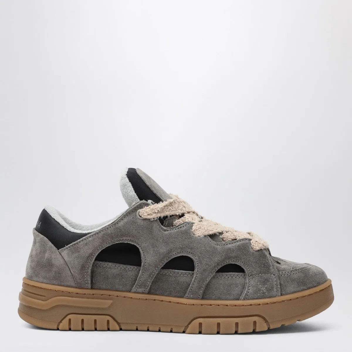 Santha Model 1 Sneakers Asphalt Grey In Suede