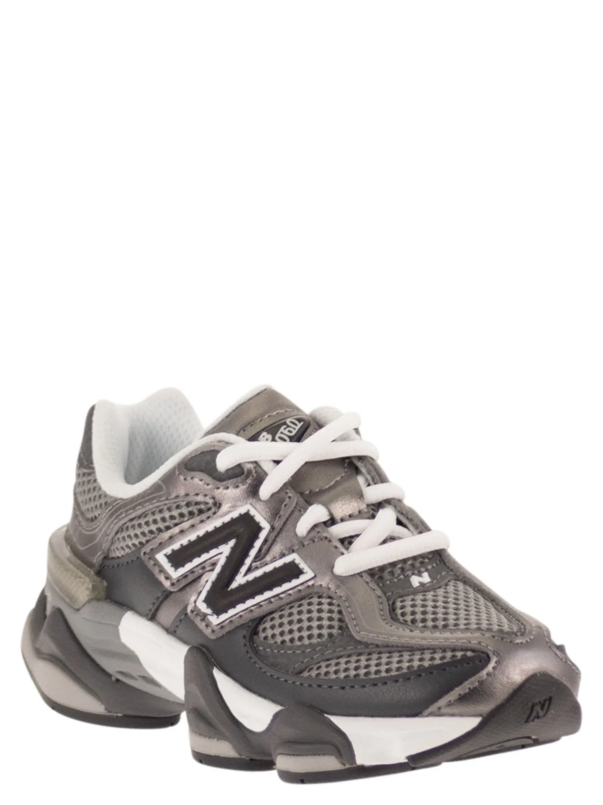 New Balance 9060 – Junior Mesh And Suede Lifestyle S